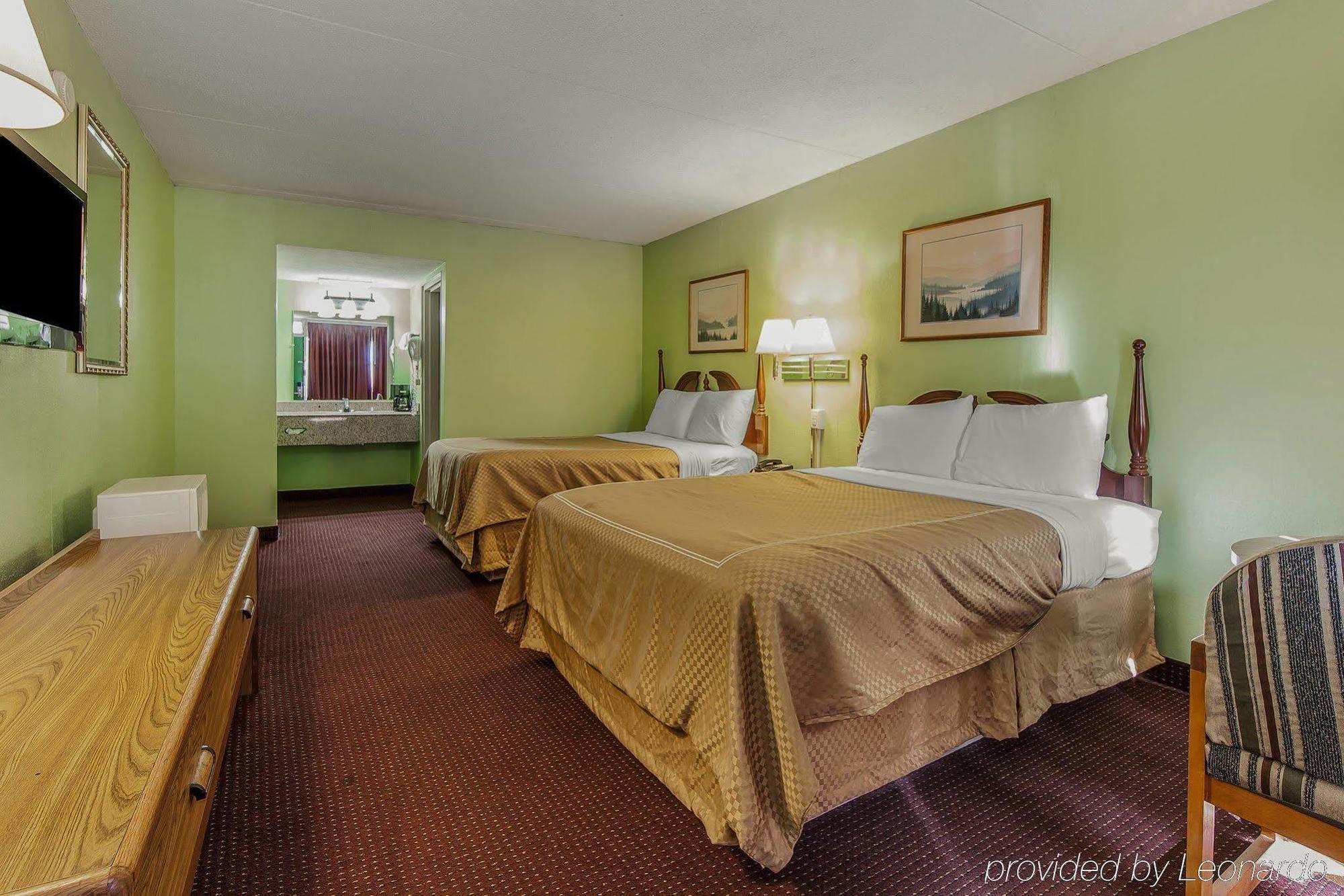 Rodeway Inn Renfro Valley Mount Vernon Extérieur photo